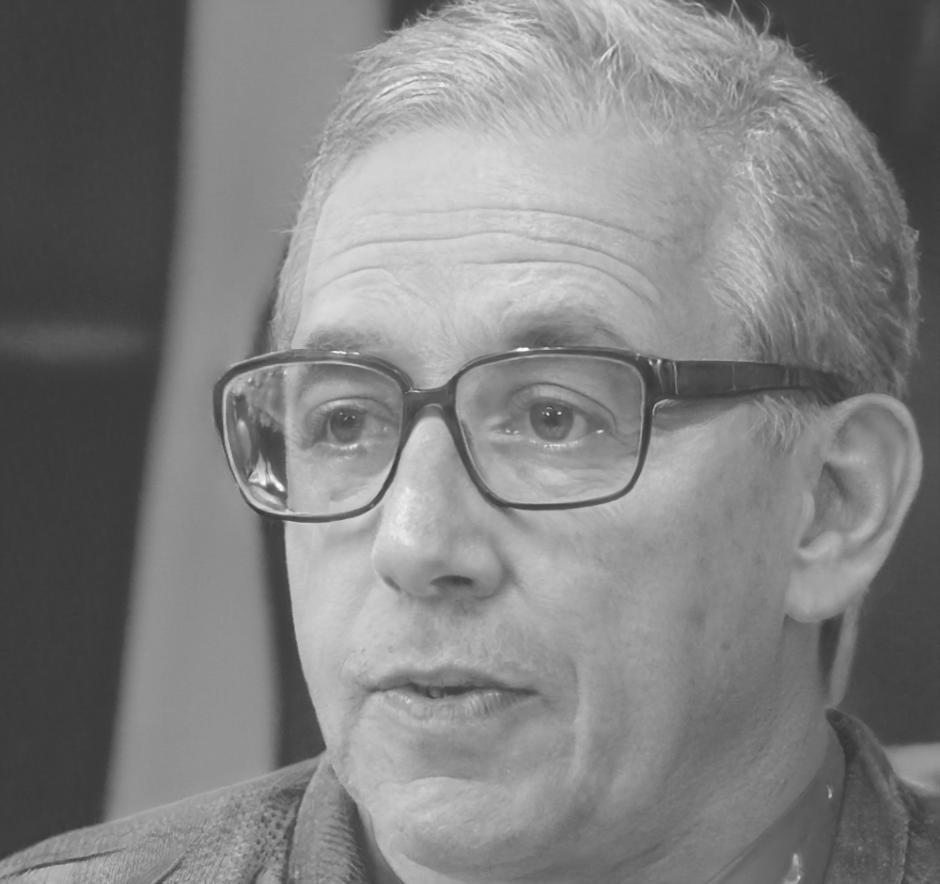 Miguel Torres, Especialista en Educación Financiera